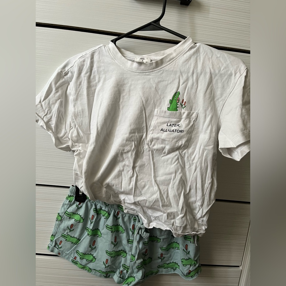 Alligator pajama set